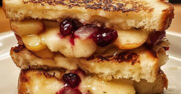 Brie, Apple and Cranberry Grilled Cheese